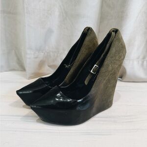 Theysken’s Theory Ombré black leather to olive suede wedge heels